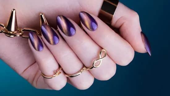 Lakier cat eye: Jak osiągnąć efekt oczu kota? Praktyczny przewodnik